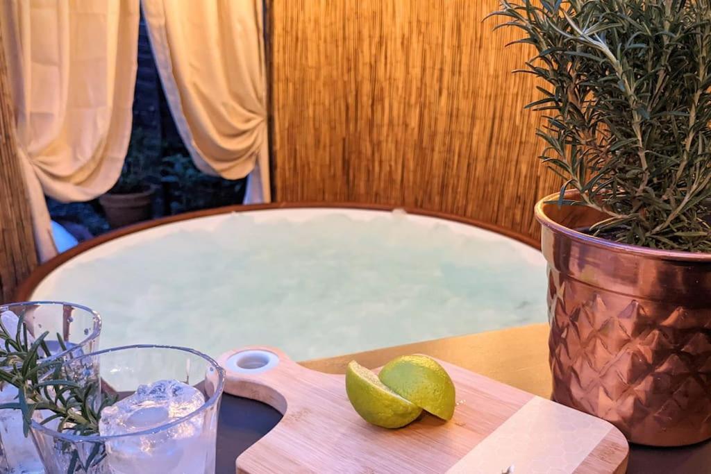Baker'S Cottage, Urban Spa And Garden Bar Evesham Ngoại thất bức ảnh
