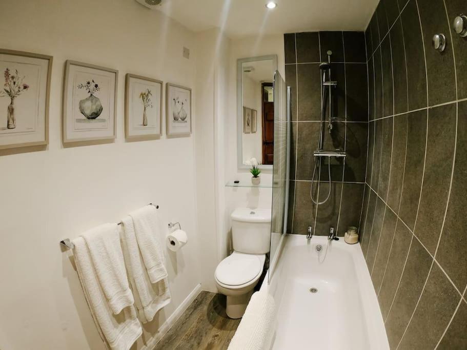 Baker'S Cottage, Urban Spa And Garden Bar Evesham Ngoại thất bức ảnh